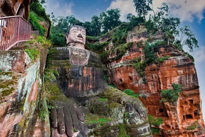 Leshan Buddha + Panda Base or Old Tea House Private Day Tour - How to get the most out of your 9 to 10 hours