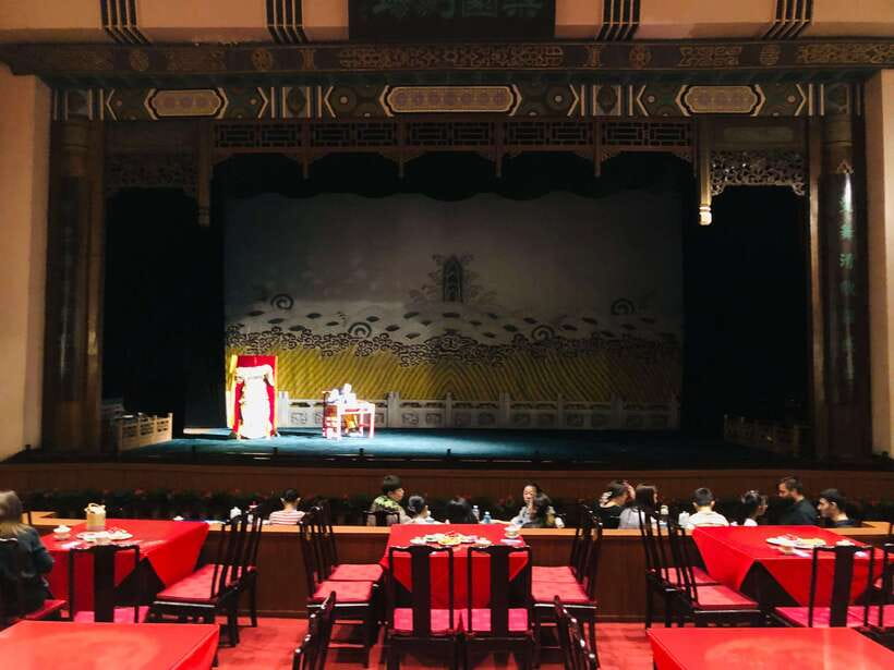 Liyuan Theatre Peking Opera Ticket - Where the theatre is, Liyuan Theatre inside Qianmen Jianguo Hotel
