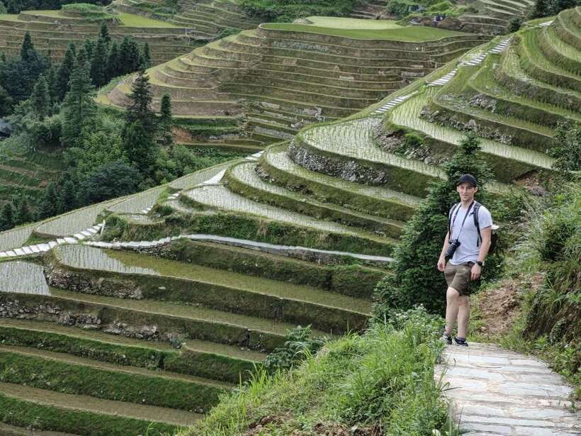 Longji Rice Terraces: Full-Day Private Tour from Guilin - Minority Culture in Longji Country: Costumes, Folklore, and the Stories Guides Tell