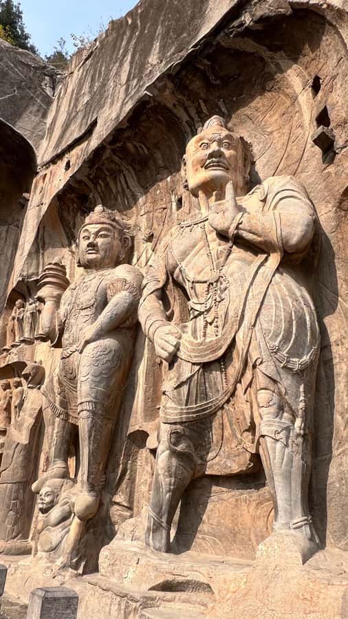 Luoyang: Day tour from Xian or LuoYang with tickets options - FAQ