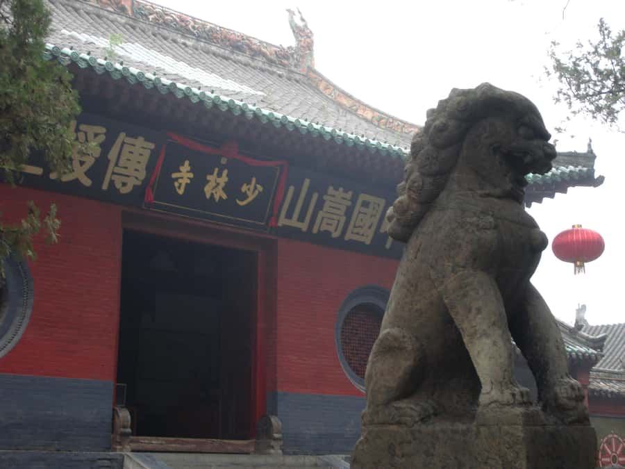 Luoyang: Day tour from Xian or LuoYang with tickets options - Shaolin Temple: Zen Roots, Martial Arts, and a Kung Fu Moment