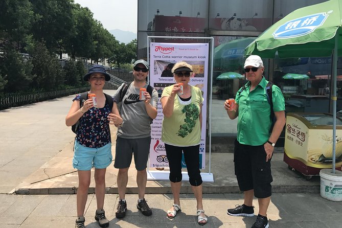 Mini Group: Daily VIP Xian Terracotta Warriors and City Discovery Tour - Lunch timing and the midday rhythm between major stops