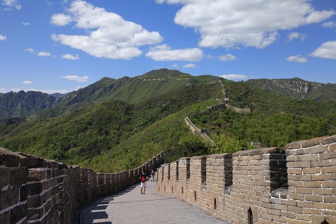 Mini Group: Half-Day Great Wall at Mutianyu Hiking Tour - Hotel pickup and the calm 6-hour flow