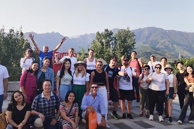 MuBus: Mutianyu Great Wall ENG/ESP/RUS Guided Bus Tour - Price and logistics: how this tour keeps your day stress-light