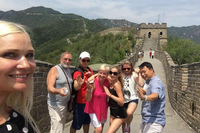 Mutianyu Great Wall & Forbidden City Private Layover Guided Tour - Mutianyu Great Wall: ramparts time plus winter coats