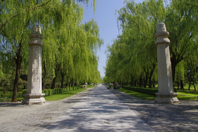 Mutianyu Great Wall & Ming Tombs All Inclusive Private Tour - Price and value: what $210 per person buys you