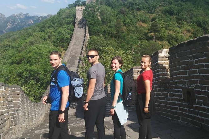 Mutianyu Great Wall & Old Hutong Private Layover Guided Tour - Mutianyu Great Wall: where ticket is included and you can choose your pace