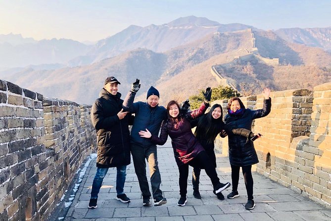 Mutianyu Great Wall Private Layover Tour from PEK/PKX Airport - Lunch on a Flight Day: Local Food With Two Choices