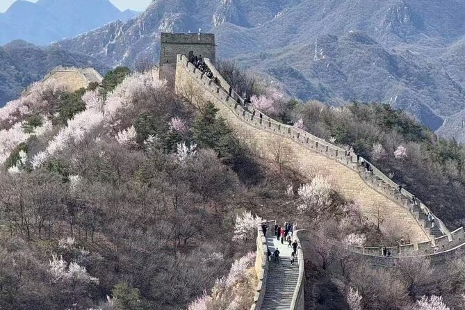 Mutianyu Great Wall Small Group Tour from Beijing with Guide - Mutianyu Great Wall: getting the most out of your 4 hours