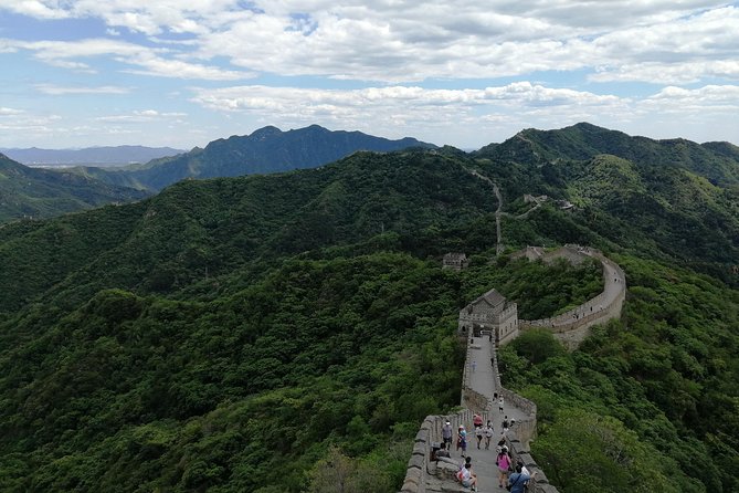 Mutianyu Great Wall Tour sedan - Private sedan pickup to Mutianyu, from Beijing or PEK