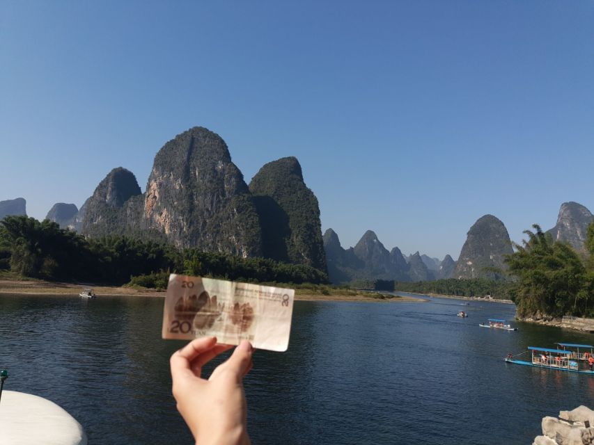 One Hour Chinese Calligraphy or Painting Lessons in Yangshuo - What Happens in the First Minutes: Tools, Ink, and Brush Control