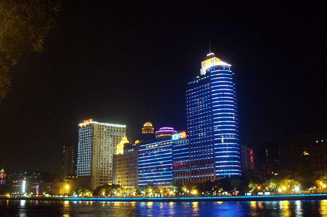 Pearl River Night Cruise & Eveing Tour in Guangzhou with Private Transport - Should you book this Pearl River Night Cruise with private transport?