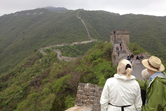 Private Beijing Layover Tour: Mutianyu Great Wall and Forbidden City with Cable Car and Meal - Door-to-door ease for a real layover, not a second trip