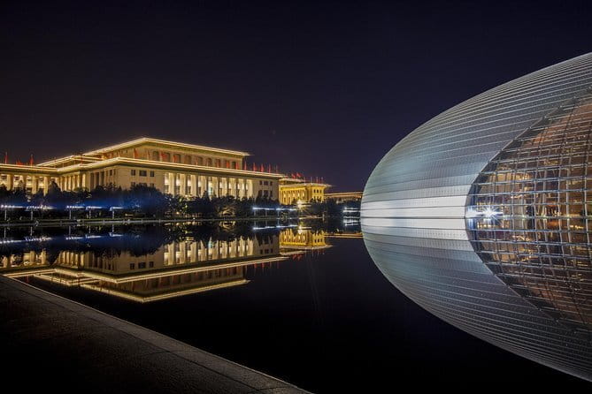 Private Beijing Night Walking Tour with Flag Lowering Ceremony at Tiananmen Square - Why a night walk is the smart way to see Tiananmen
