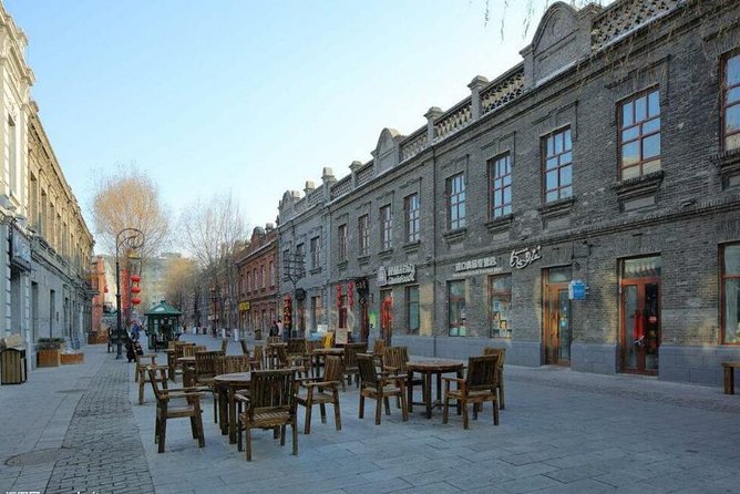 Private Customized Harbin City Day Tour by Public Transportation - Children’s Park, Sun Island, Flood Control Memorial Tower, and Stalin Park