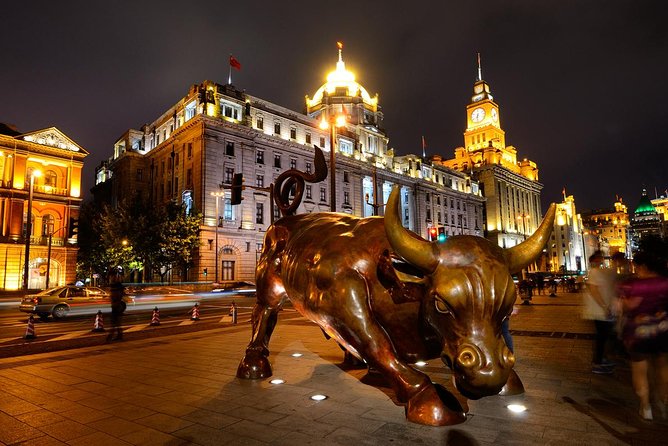 Private Customized Shanghai City Day Tour with Local Expert - Jade Buddha Temple: Buddhism philosophy, not just sightseeing photos