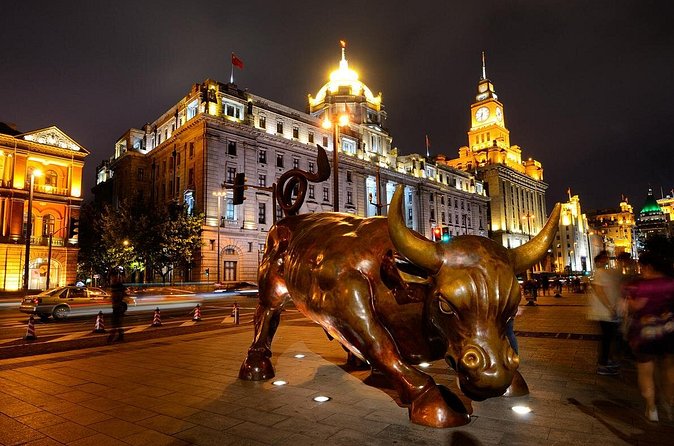 Private Customized Shanghai City Day Tour with Local Expert - Price and value: what $100 buys you, and what costs extra
