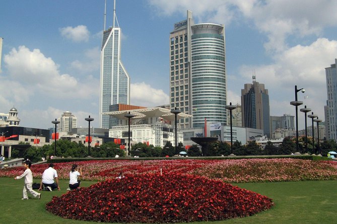 Private Customized Tour: Shanghai in One Day - Shanghai Museum: free entry time that sets the tone