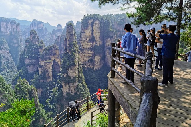 Private Day Tour: Discover Zhangjiajie National Forest Park-Avatar Mountain - Laowuchang Sky Garden: A Quieter Side of the Park