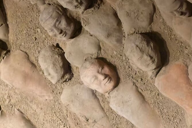Private Day Tour of Terracotta Warriors,Cave House and Han Yangling Mausoleum - Guide and transfers: the logistics that save your day