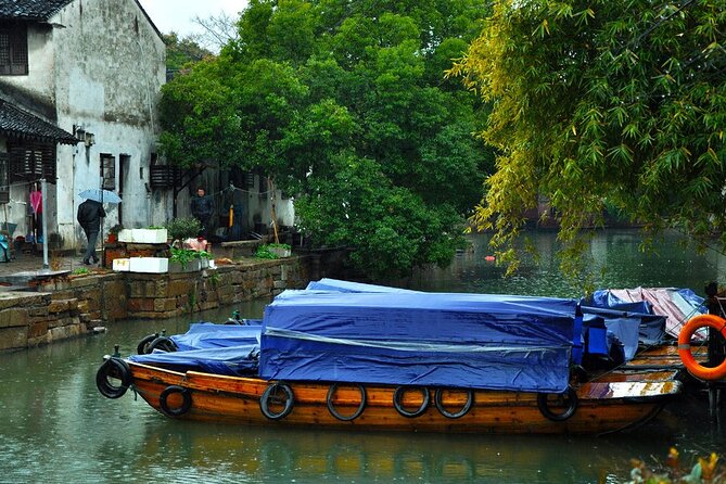 Private Day Tour to Suzhou and Water Town Zhouzhuang from Shanghai - Tiger Hill in Suzhou: A Landmark With Poetry Behind It