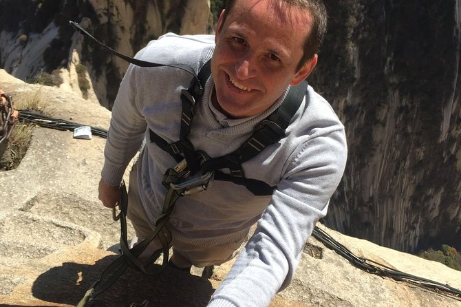 Private Day Trip to Mount Hua from Xi'an with English Driver - Mount Huashan from Xi’an, in one long day (not two)