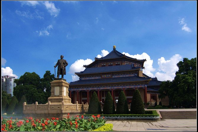 Private flexible Guangzhou City Sightseeing Tour with Dim-Sum Tasting - Dafo Temple as a calmer break on Beijing Road area