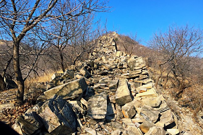 Private Great Wall Hiking Tour: Across The Border of 3 China Provinces - Ming meets North Qi on a very quiet Great Wall day