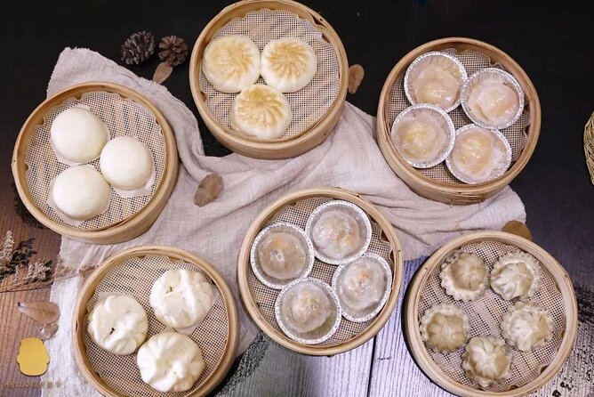 Private Guangzhou Food Tour Michelin Restaurant&Local Food Market - Stop 4: Qingping Medicine Market herb alley snacks