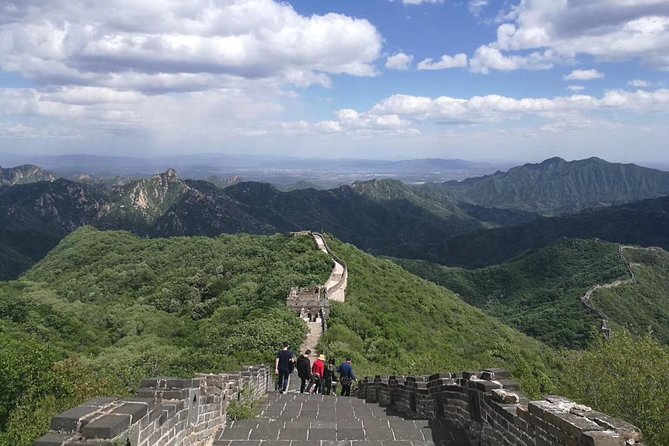 Private Half-Day Mutianyu Great Wall Tour including Round Way Cable Car or Toboggan - The private guide effect: English support, timing, and real flexibility