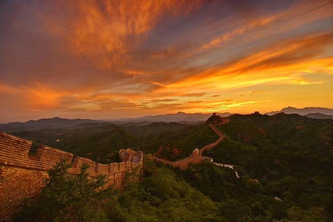 Private Jinshanlin Great Wall Whole Section Hiking Day Trip from Beijing - The main hike east: from the Wall’s defenses to the East 5-hole Guard Tower