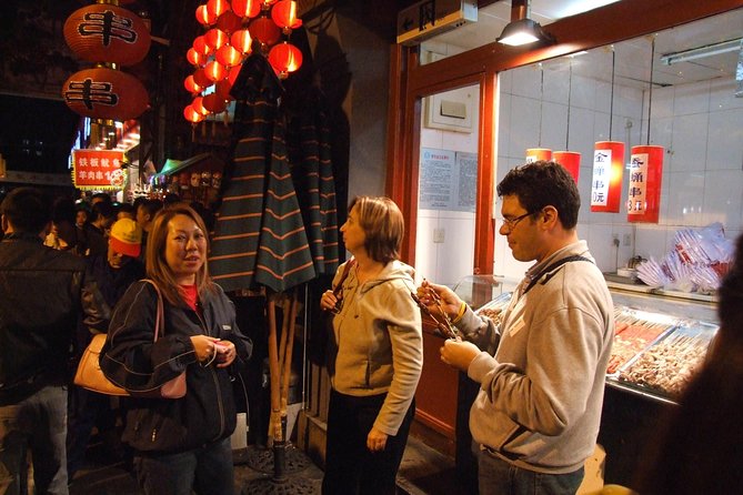 Private Night Sightseeing Tour of Beijing - Food Stops: Wangfujing Night Market, Hutong Snacks, and Duck-Style Add-Ons
