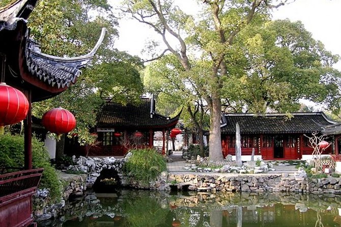 Private Shanghai Airport Layover Tour with Flexible Highlights - The Bund (Wai Tan) as your fast, famous first impression
