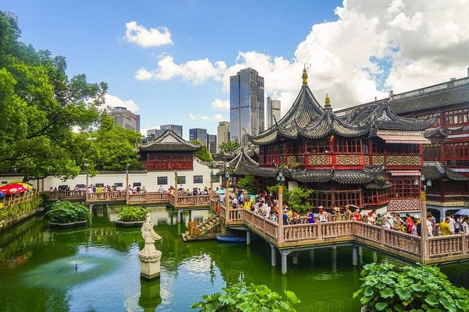 Private Shanghai Airport Layover Tour with Flexible Highlights - Yu Garden (Yuyuan) and the Old Town bazaar buzz