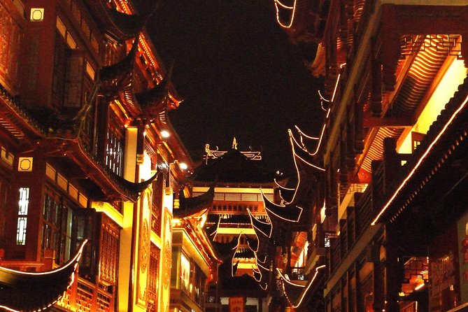 Private Shanghai Evening Street Food Walking and Cruise Tour - When this tour fits best, and when to be cautious