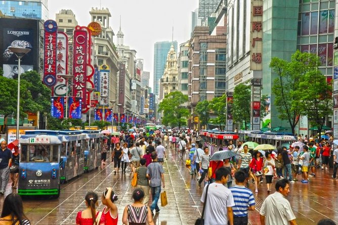 Private Shanghai Ultimate Flexible Shopping Tour: 4 or 8-hour Options - Stop 2: Nanjing Road Pedestrian Shopping Street for the Big-Street Atmosphere