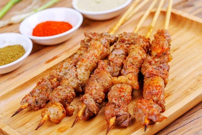 Private Street Food Walking Tour with Shanghai Tower Option - Price and value: is $90 per person worth it?