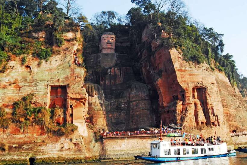 Private Tour: Discovering Pandas & the Majestic Giant Buddha - Key things to know before you go