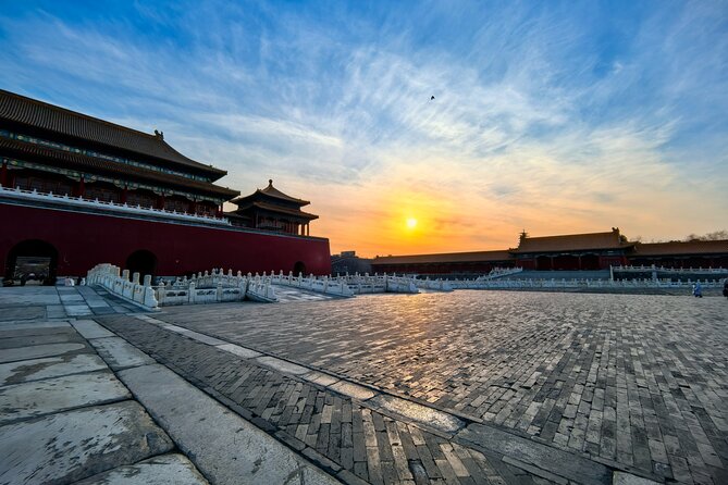Private Tour: Forbidden City & Tiananmen Square + Entry - Guide quality, and why it shapes the whole day