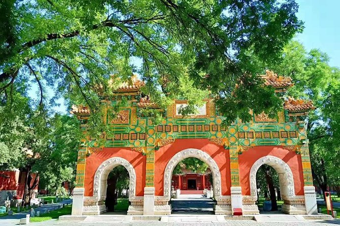 Private Tour: Temple of Heaven with Roast Duck and Acrobatic show - The best part of acrobatics tours: the rhythm
