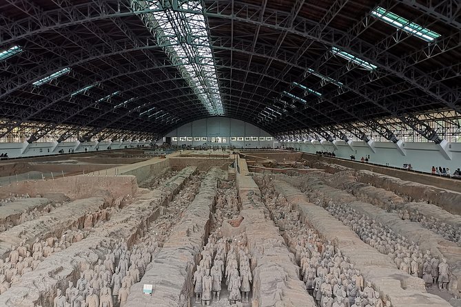 Private Tour:Terracotta Warriors,City Wall and Foodie Tour - Terracotta Warriors Museum and the quick pre-show stop