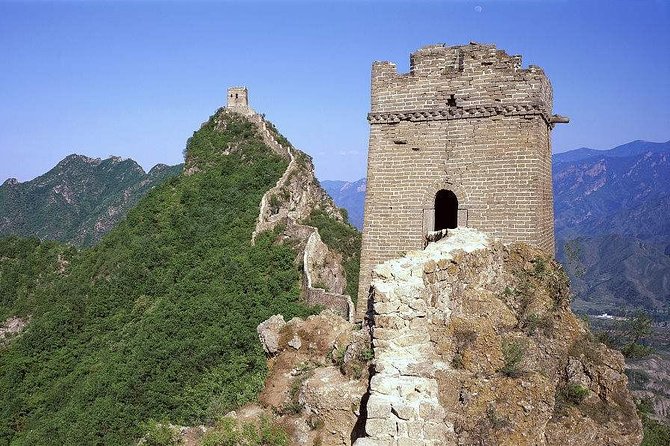 Private Tour to Gubei Water Town and Simatai Great Wall with Cable Car and Lunch - Lunch in the village: simple fuel before Simatai’s climb