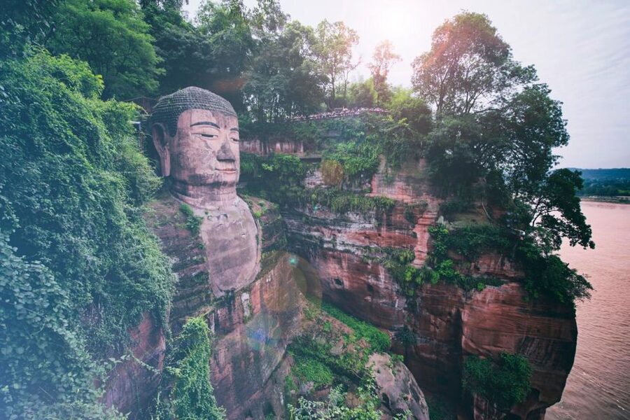 Private Tour to Leshan Giant Buddha & Huanglongxi Old Town - Price and Value: Is $218 per Person Fair Here?