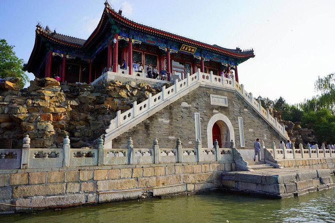 Private Tour to Mutianyu Great Wall and Summer Palace - Guide and driver support: how the day feels easier