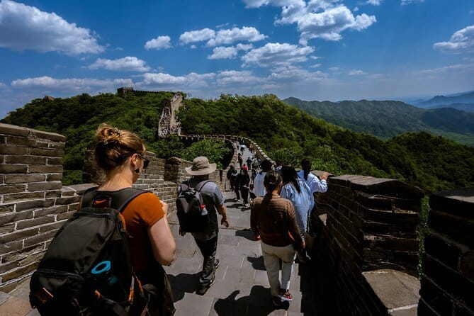 Private Tour to Mutianyu or Jinshanling Great Wall with Options - Door-to-door transfers, pickup timing, and the Beijing traffic reality