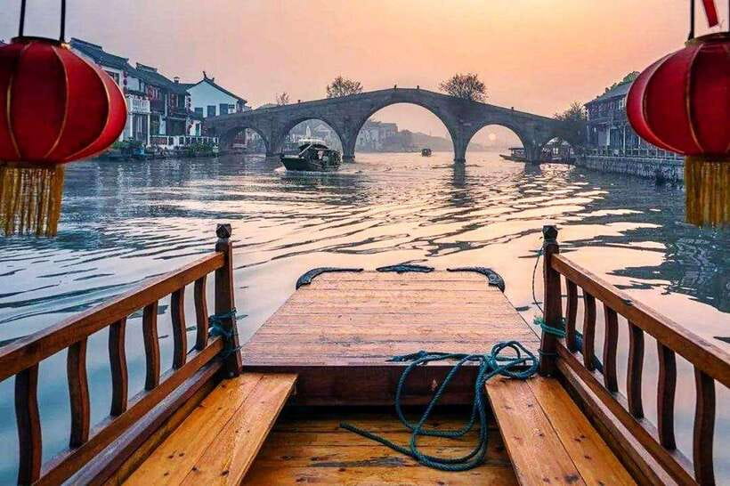 Private Tour:Zhujiajiao Water Town by German-Speaking Guide - Price and what $139 buys you in real terms