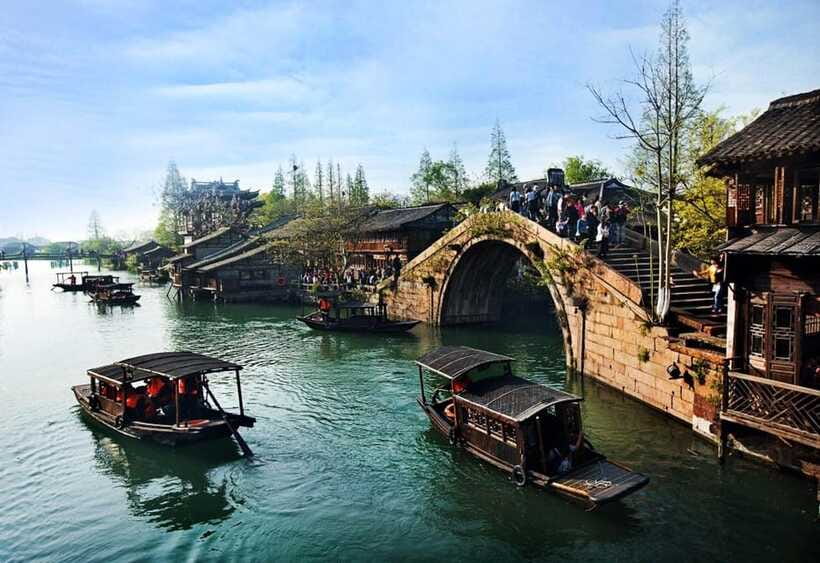 Private Tour:Zhujiajiao Water Town by German-Speaking Guide - Logistics that can affect your time in Zhujiajiao