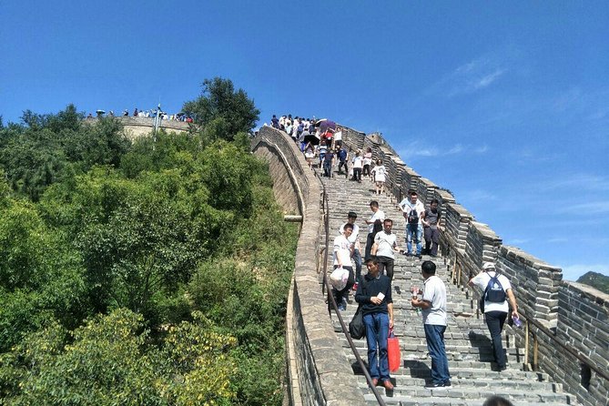 Private Transfer: Badaling Great Wall & Ming Tombs with VIP Pass - Pickup and the comfort of a private car that handles the annoying parts