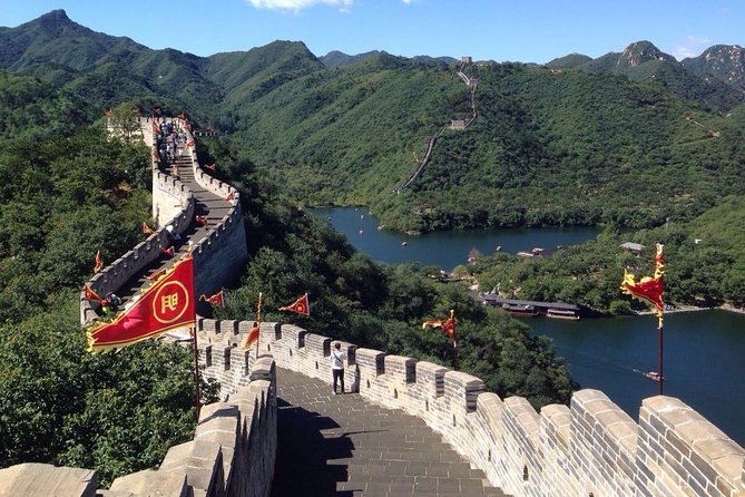 Private Transfer Service: Mutianyu and Huanghuacheng Great Wall - Mutianyu Great Wall: Watchtowers, Cable Car Options, and Toboggan Planning