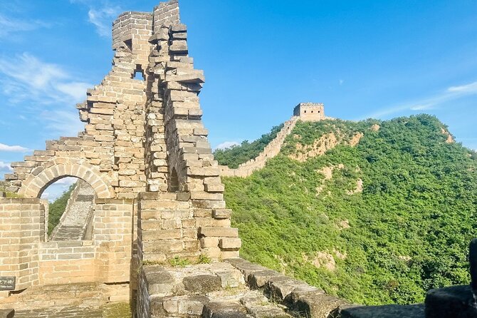 Private Trekking Day Tour to Jinshanling Great Wall - Photos without the chaos: where the views come from